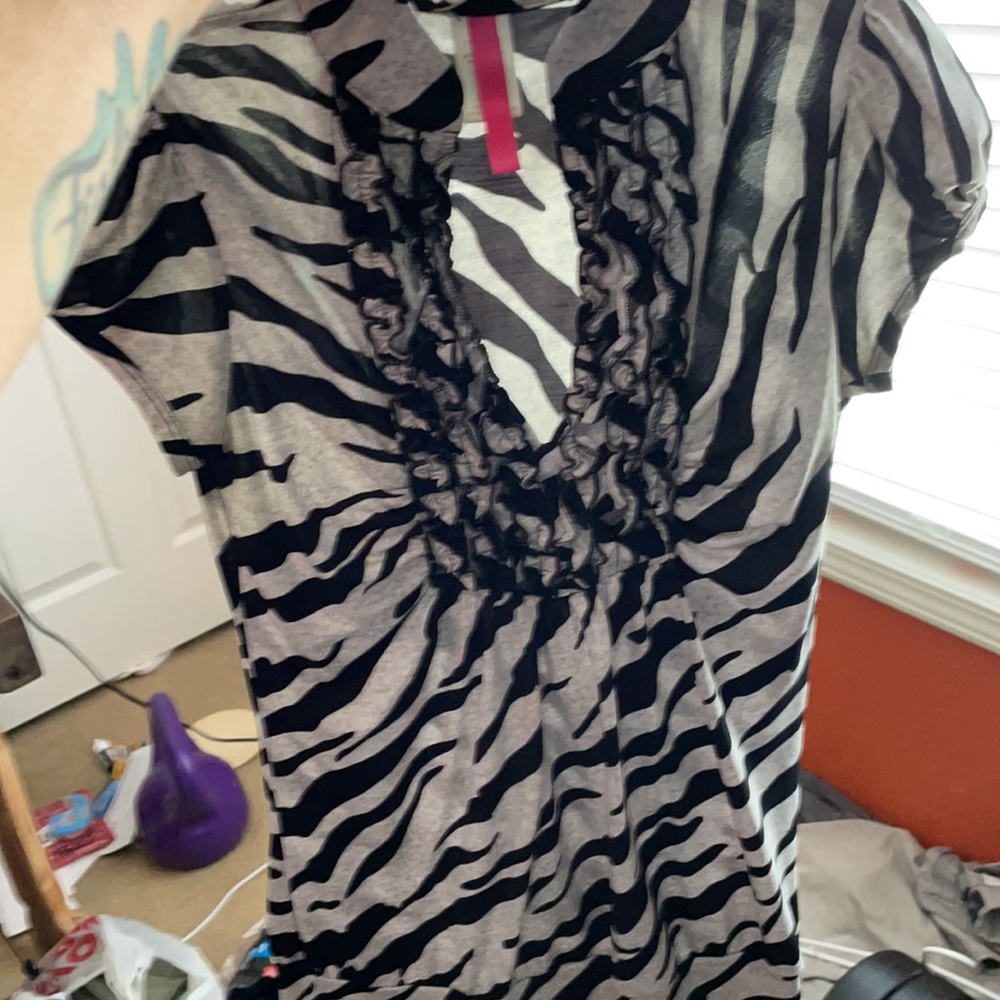 Zebra print shirt - Picture 2 of 3